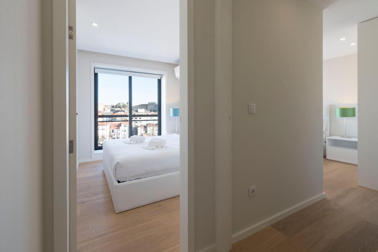 Lovelystay - Trindade Cozy Apartment Porto Ngoại thất bức ảnh