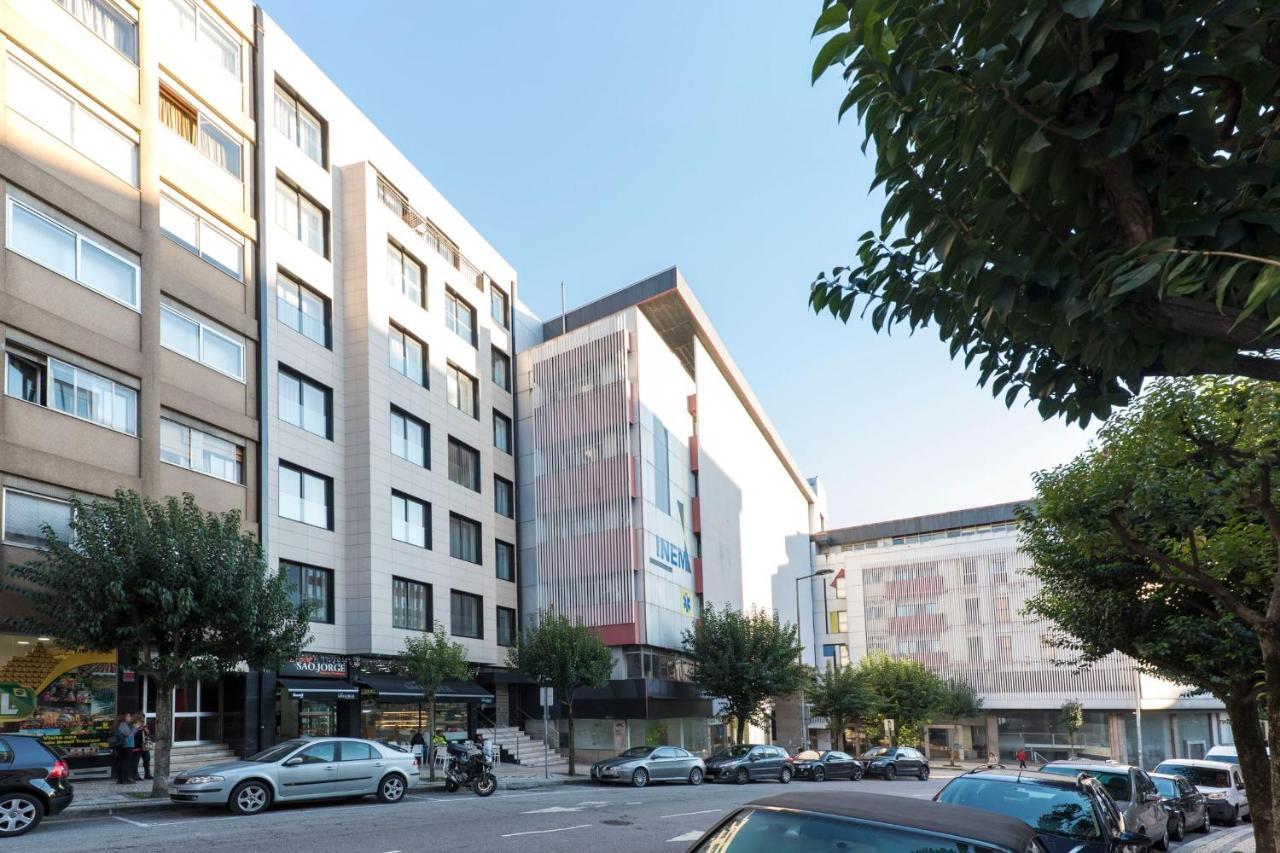 Lovelystay - Trindade Cozy Apartment Porto Ngoại thất bức ảnh