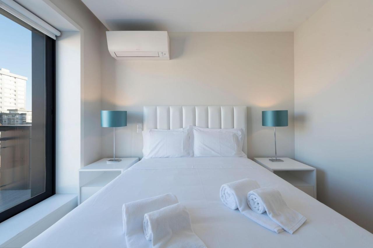 Lovelystay - Trindade Cozy Apartment Porto Ngoại thất bức ảnh