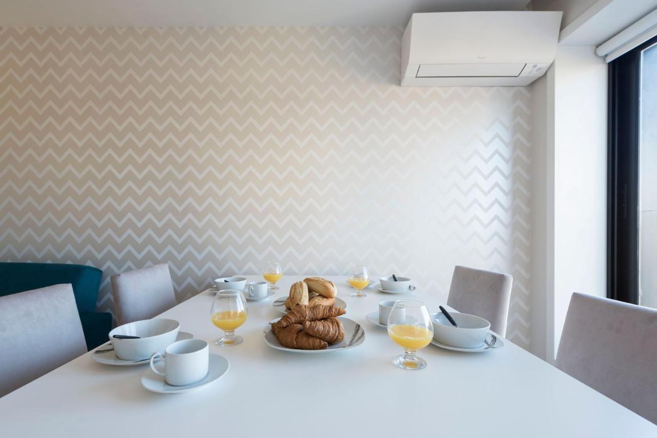 Lovelystay - Trindade Cozy Apartment Porto Ngoại thất bức ảnh